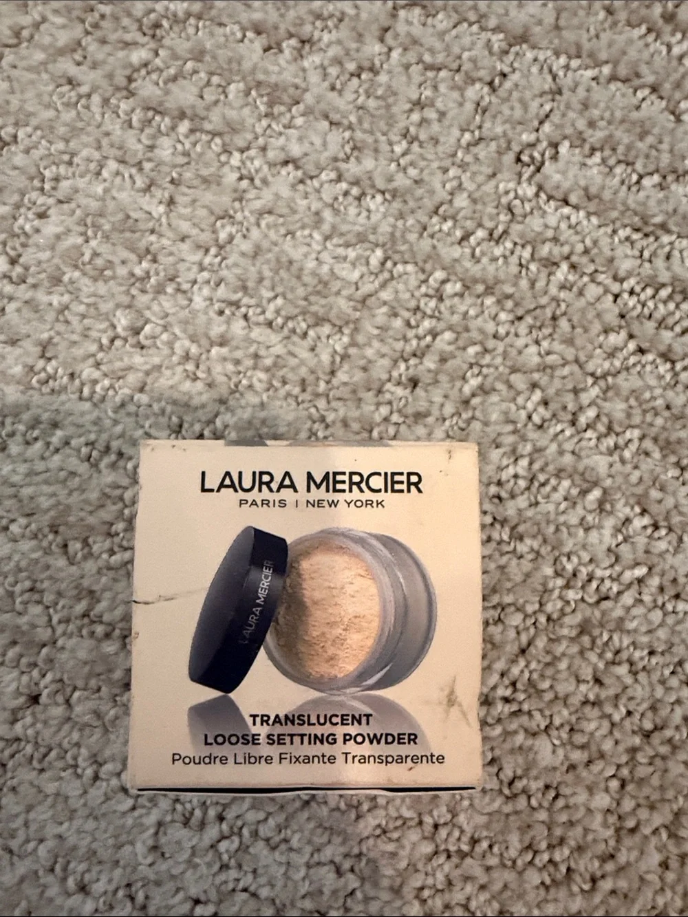 laura mercier Translucent Loose Setting Powder - Light Beige Jar
